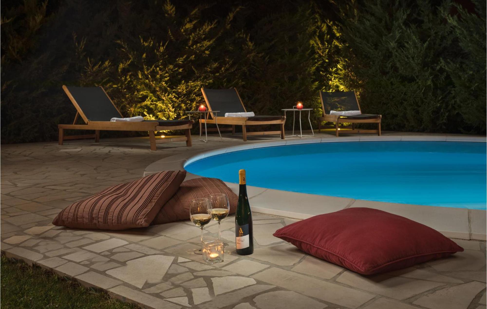 Nice Home In Jadranovo With Outdoor Swimming Pool Экстерьер фото