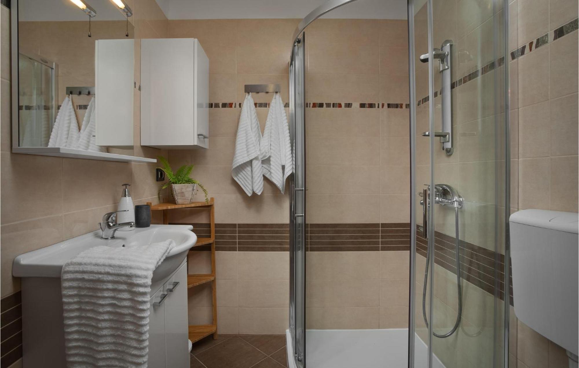 Nice Home In Jadranovo With Outdoor Swimming Pool Экстерьер фото